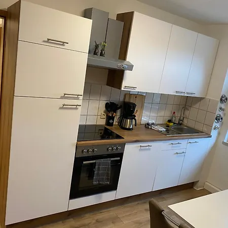 Wieko Leibnizstr. H3, 3.og Links *