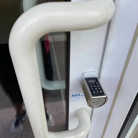 Wieko Leibnizstr. H3, 3.og Links *