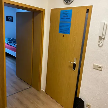 Wieko Leibnizstr. H3, 3.og Links Apartment