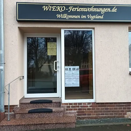 Wieko Leibnizstr. H3, 3.og Links Плауэн